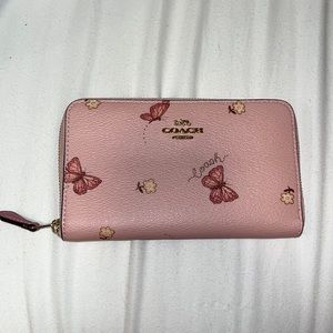 Coach Medium Wallet